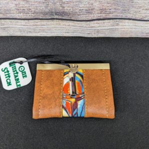 Mando Clasp Wallet